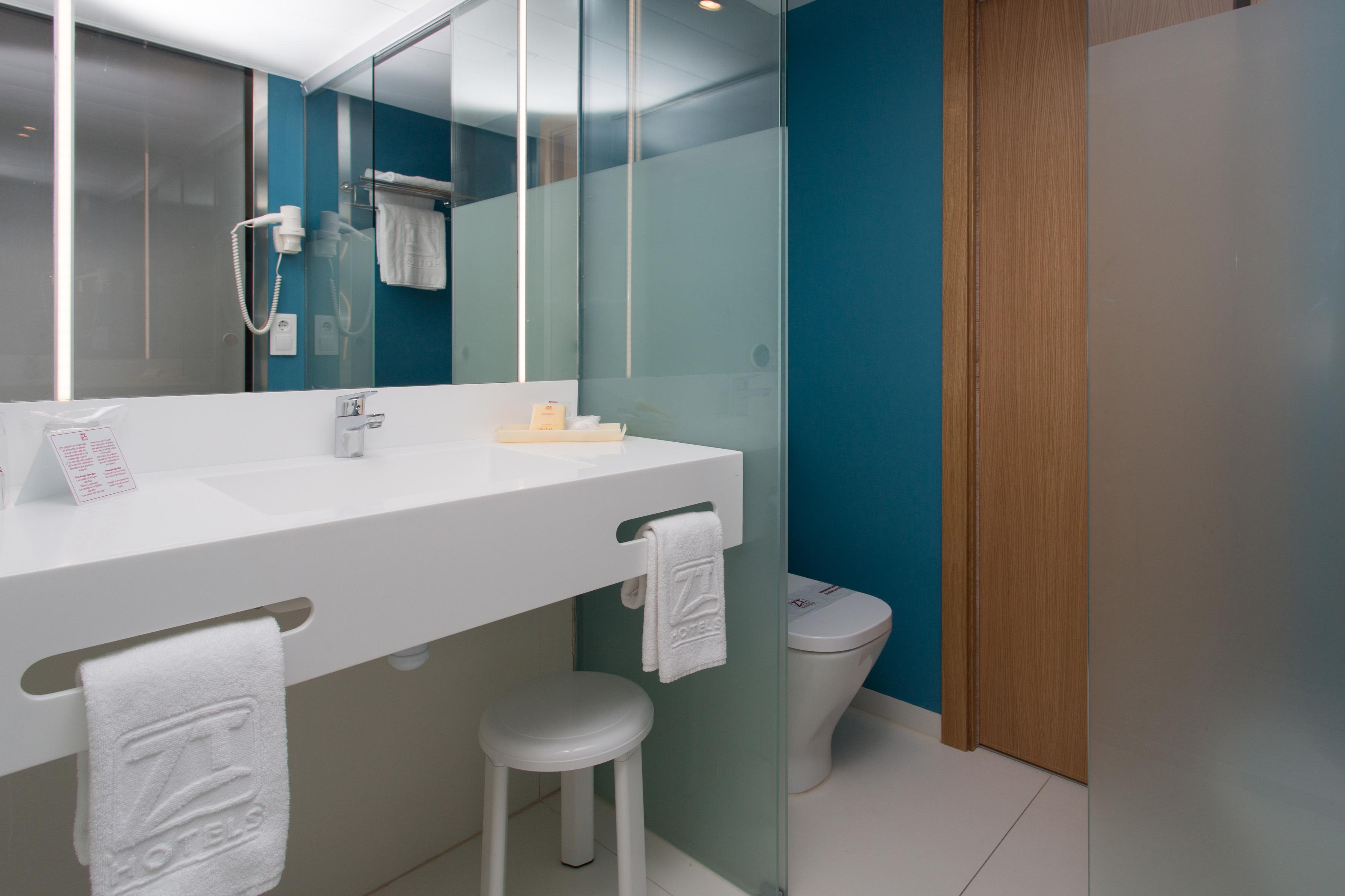 Acuasol Apartahotel 4*
