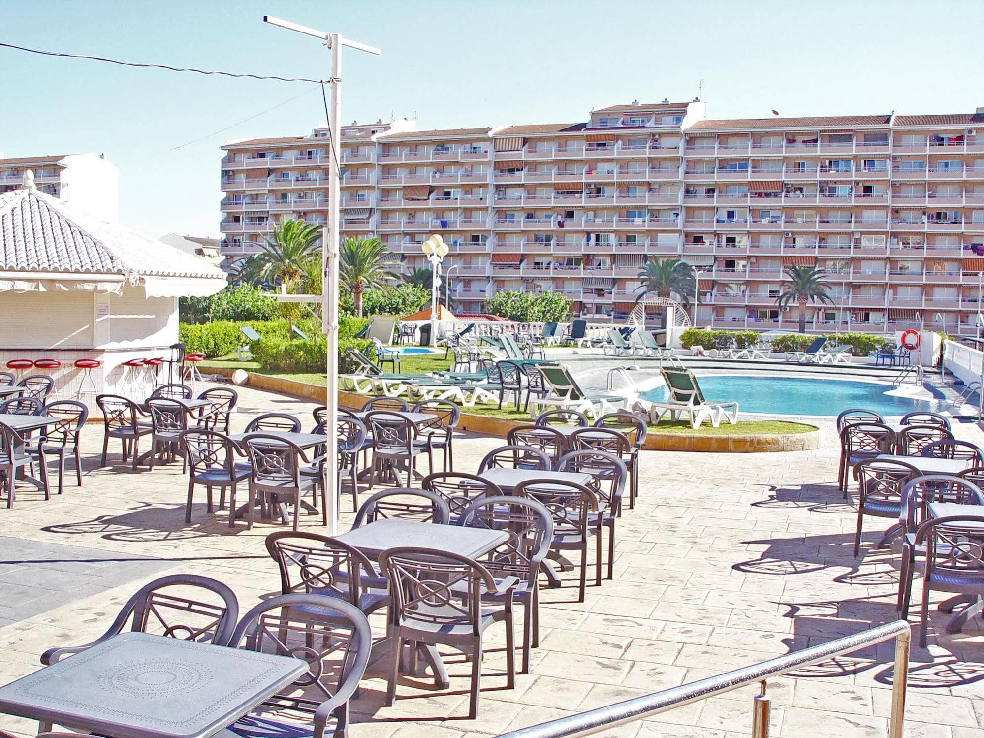 Acuasol Aparthotel